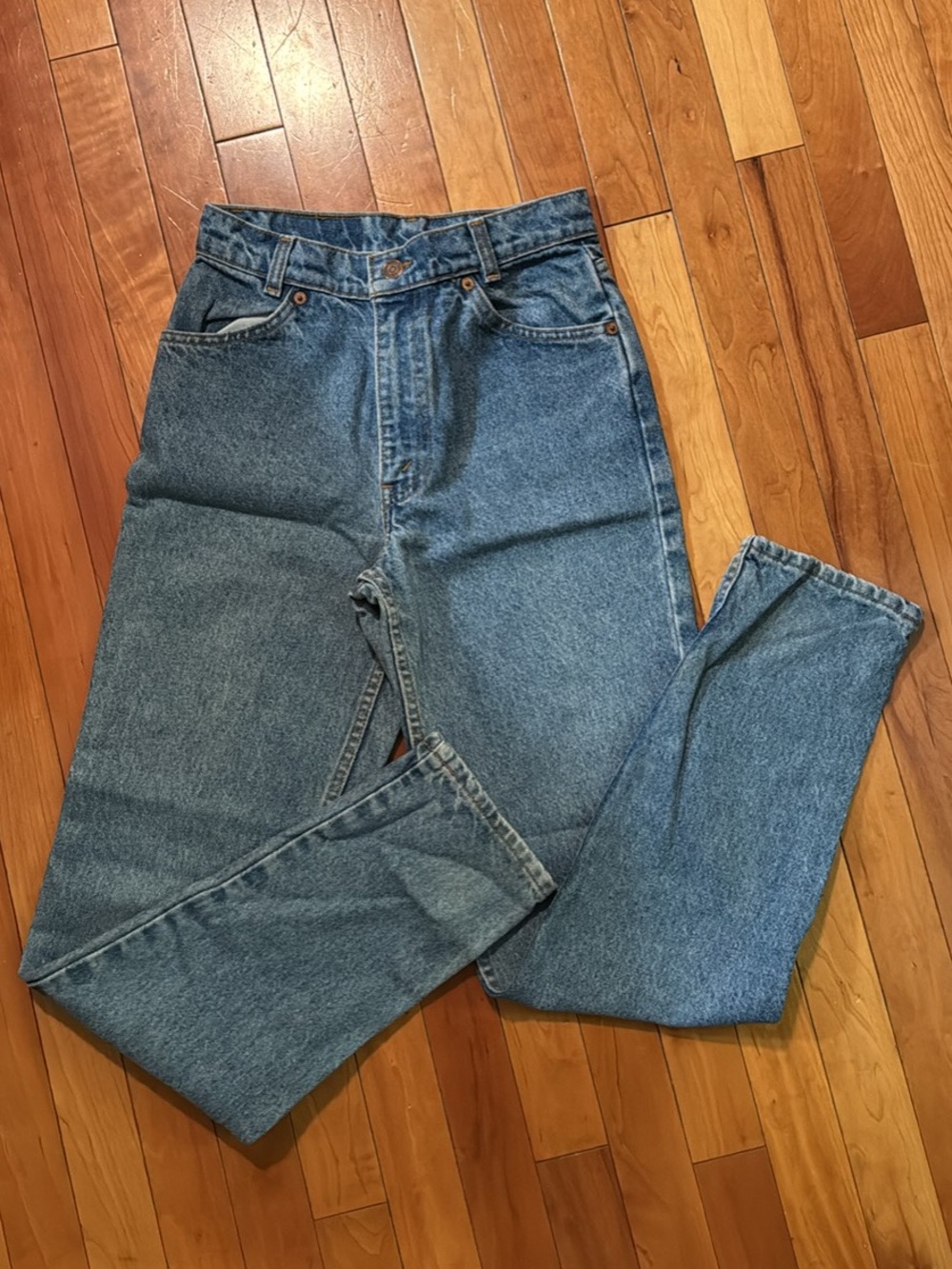 Vintage Women’s 90’s Levi’s 632 Mid-Rise Straight Leg